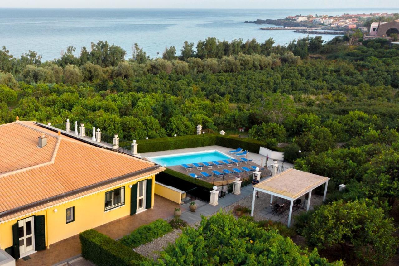 Zahra Agriturismo Acireale Buitenkant foto